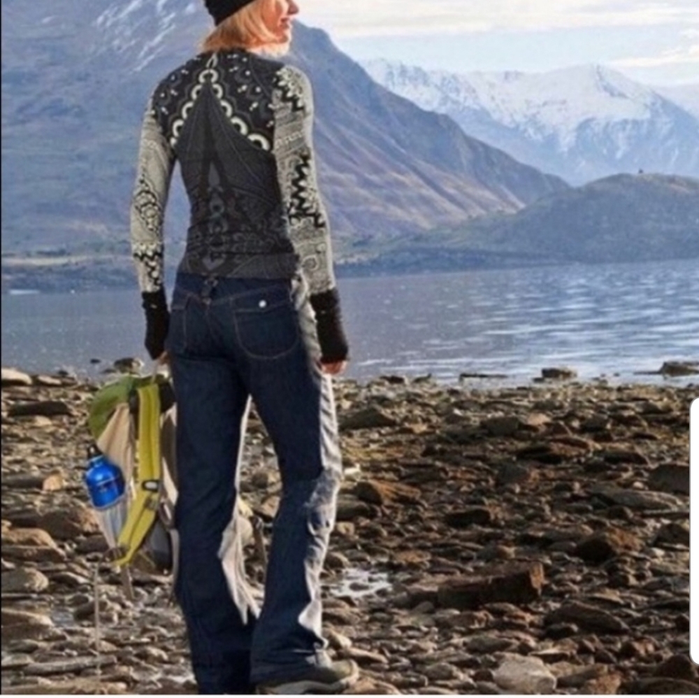Athleta Dry Dipper Cargo Jeans Drawstring